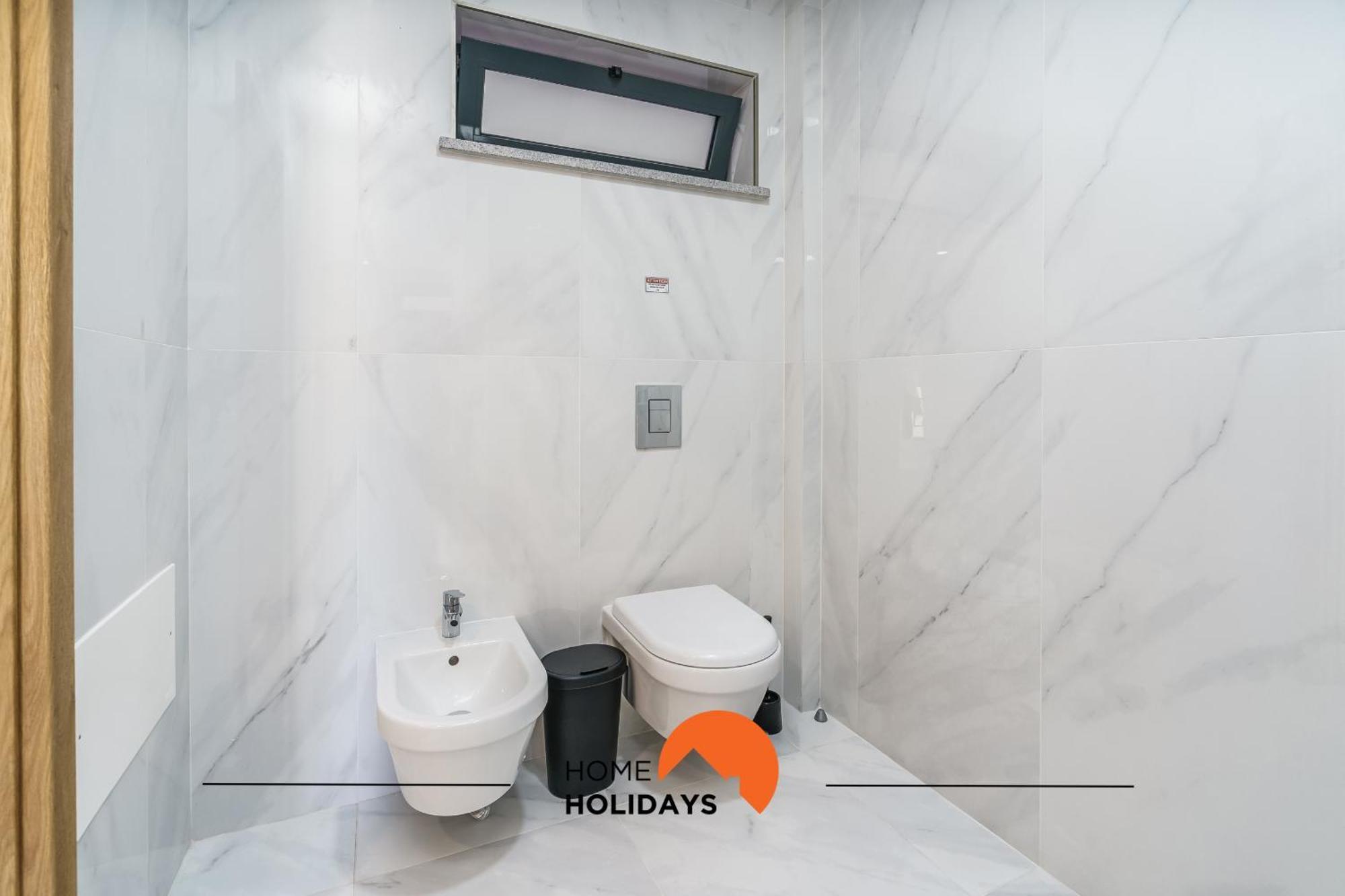Appartement #235 New By Holidays